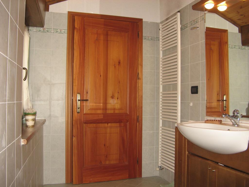Maison Besenval Lägenhet Aosta Rum bild
