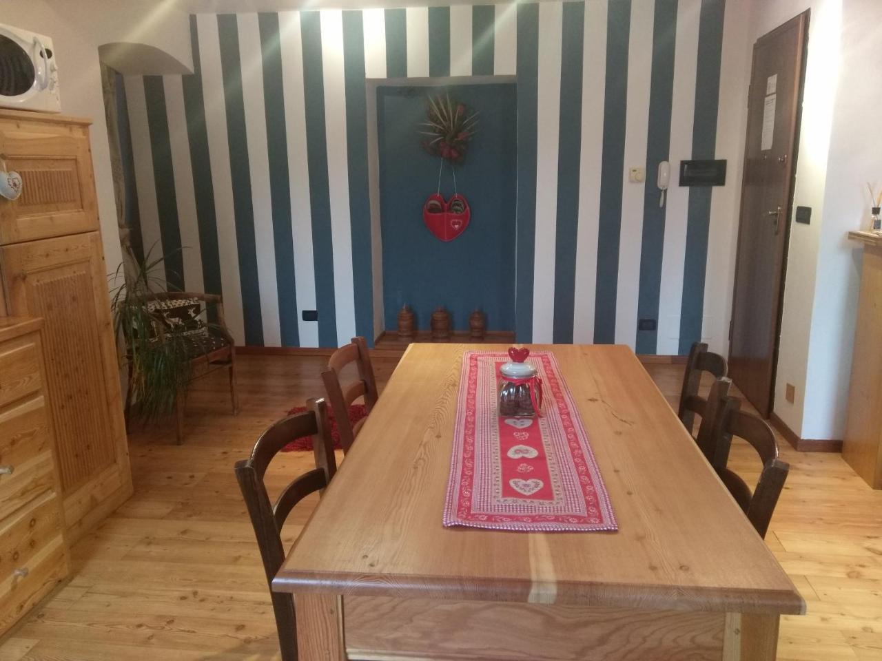 Maison Besenval Lägenhet Aosta Exteriör bild