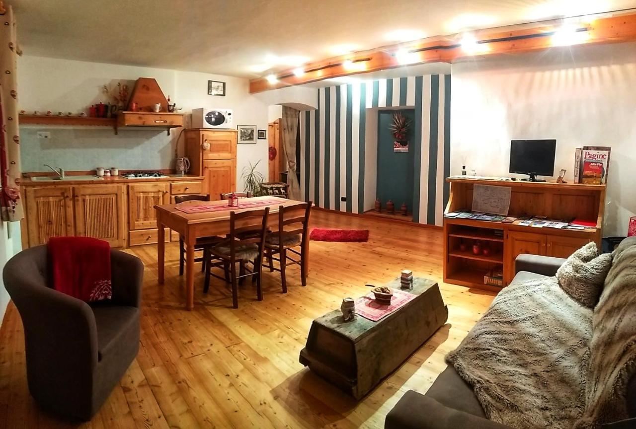 Maison Besenval Lägenhet Aosta Exteriör bild